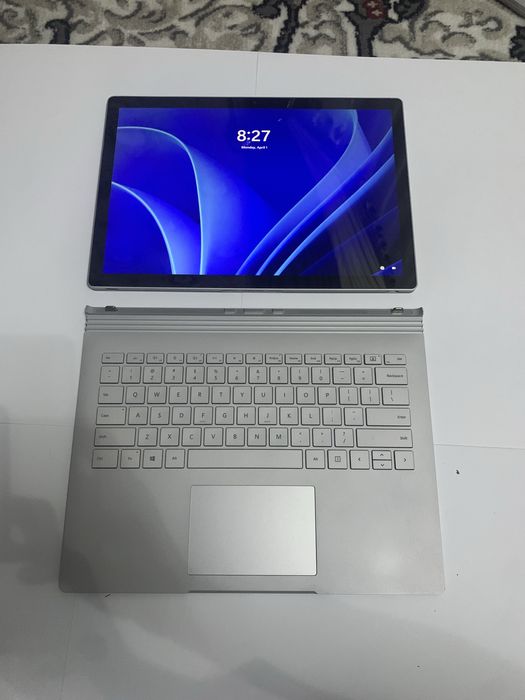 Microsoft Surface Laptop Book 3 8/256GB