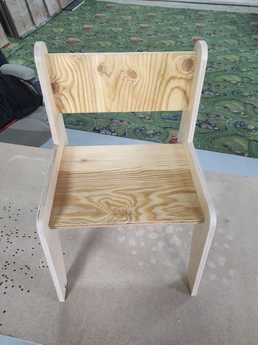 Детские стульчики