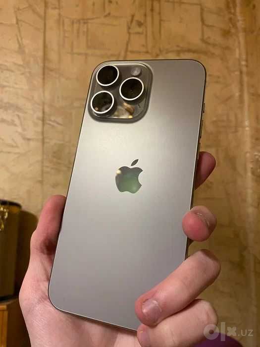 iPhone 15 Pro Max