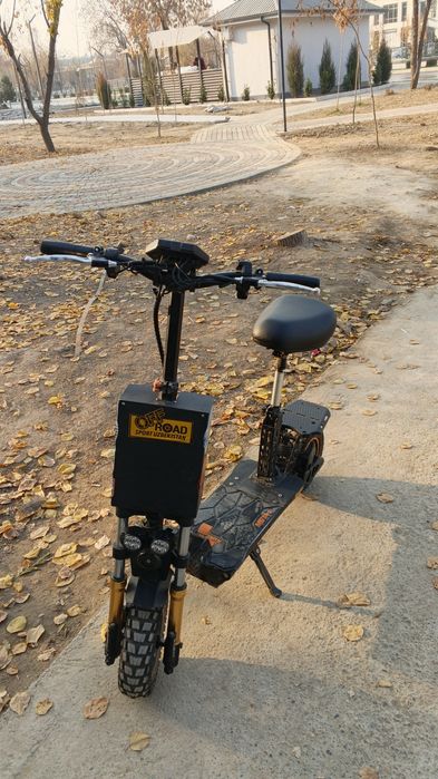 Продаю мощный электросамокат EVRO Kugoo M5 Pro ( Права не нужны )