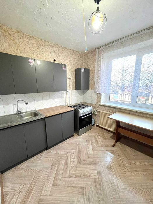 Продаётся 2 комн квартира