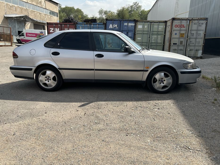 Продам Saab 9-3 1999г