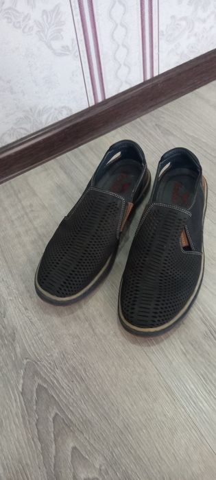 Продам Мужские обувь