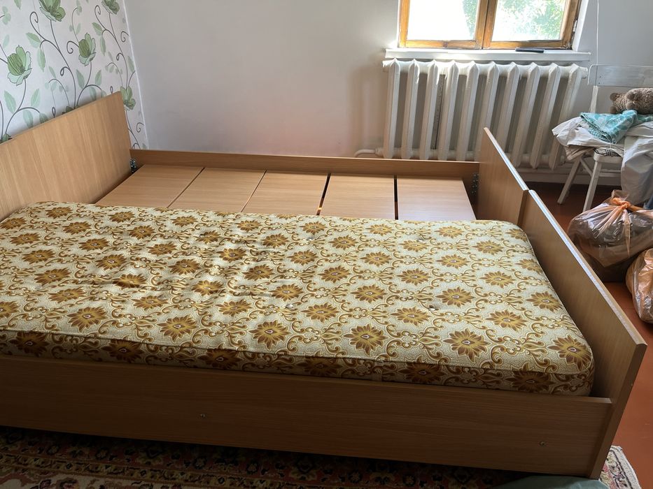 продам кровать односпальную