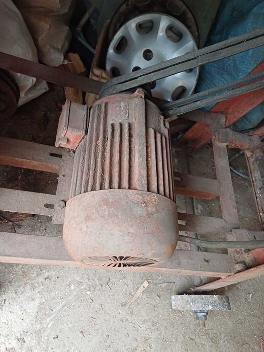 Циркуляр-стационарен циркуляр