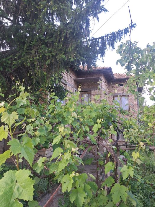 Продава се Къща в Попово - 130 кв.м за 216 €/кв.м - Снимка #2