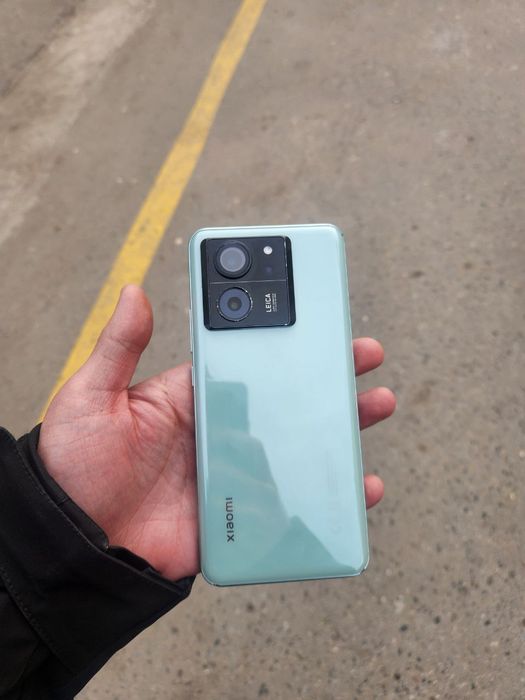 Xiaomi 13t pro 12/512 xolati yaxshi