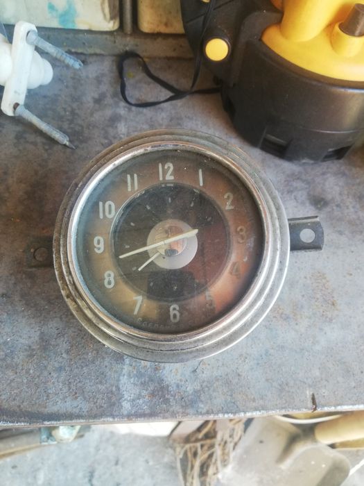 Газ 21 часы  в Пришахтинске