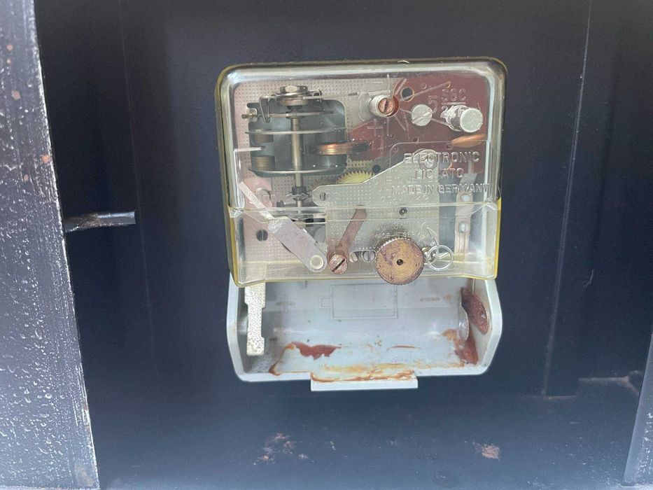 Красив часовник от ковано желязо