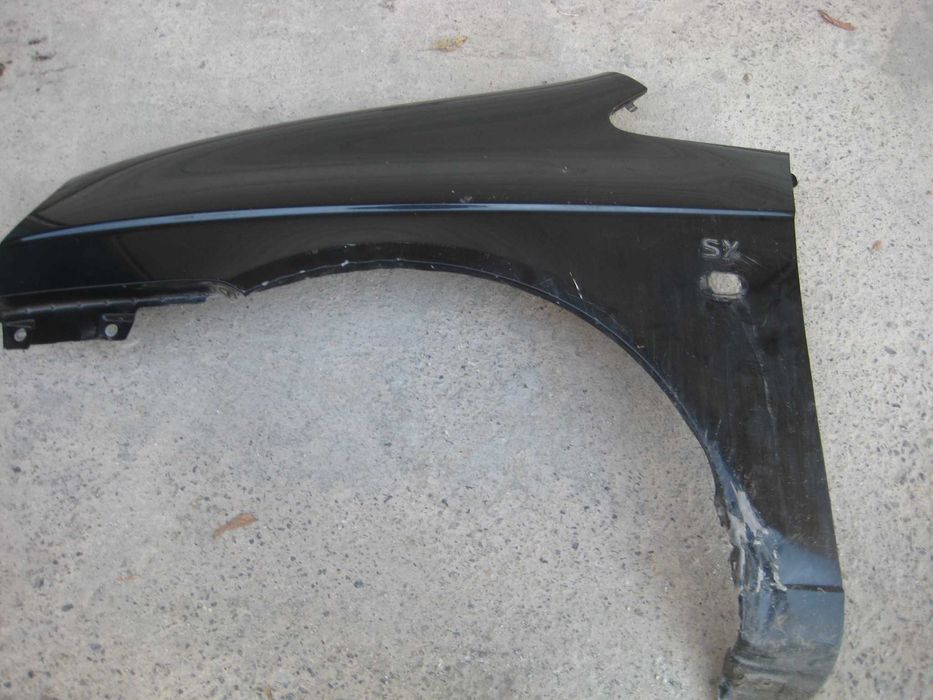 Продава Калник, преден ляв за Такума 2006 г.