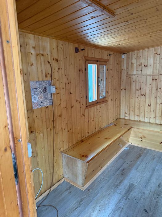 Casuta din lemn cu terasa 5m / 2m