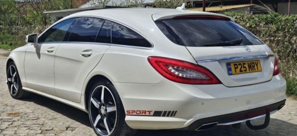 Задна броня Amg line за Мерцедес Cls w218 комби