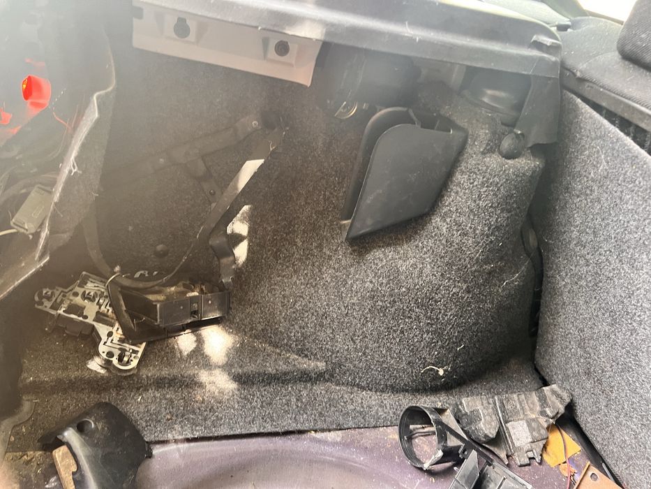 Vw golf 3 1.6 101  на части