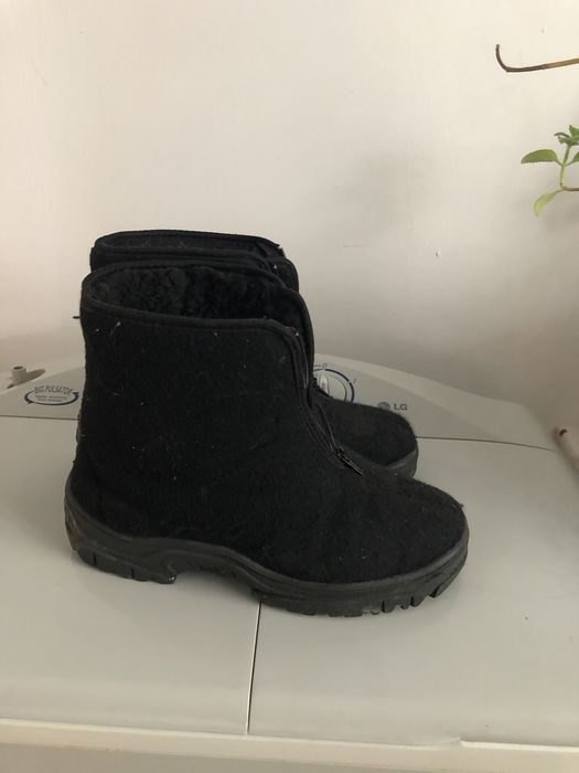 продам рабочую обувь новые и б/у