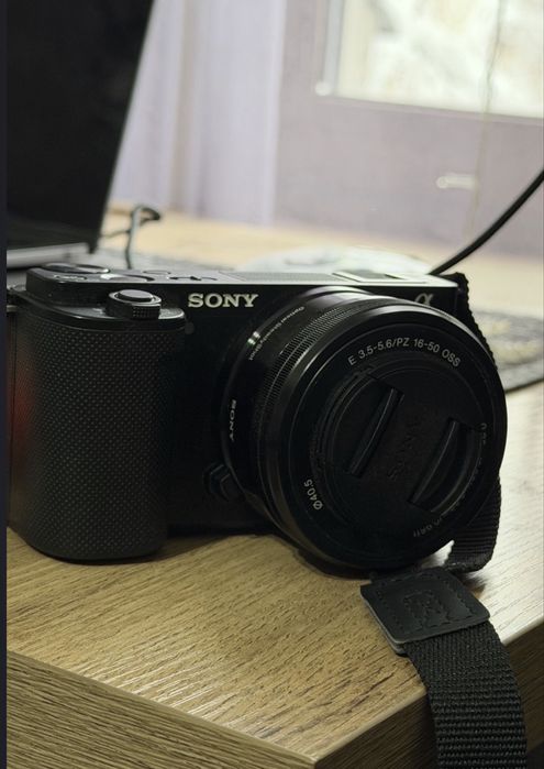 Камера Sony zv-e10