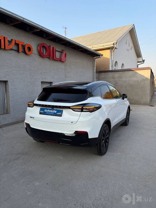 Geely Geeometry C сотилади