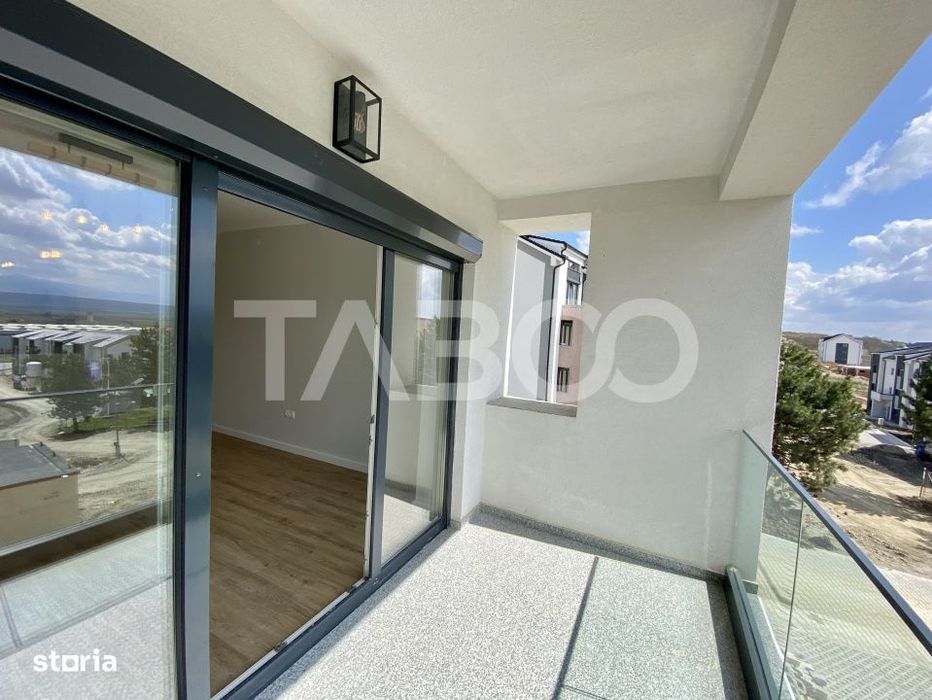 Apartament spatios cu 3 camere 2 bai si terasa de 15 mp - COMISION 0%