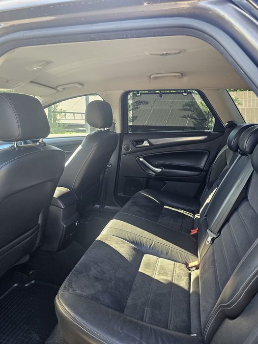 Ford Mondeo Mk4 - 2013 - 341818 km