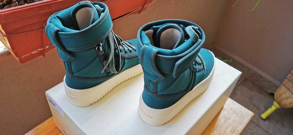 Оригинални маркови дамски сникърси FEAR OF GOD  - 35 номер