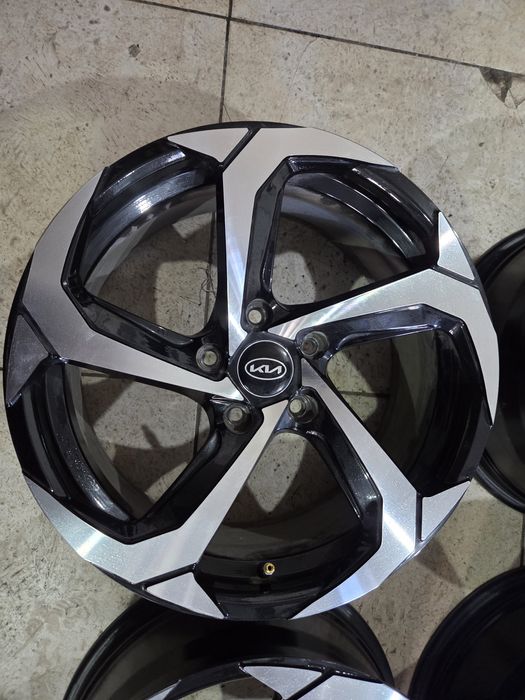 Продам Диск размер 17 Киа Хундай.