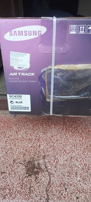 Vanzare aspirator Samsung , sigilat.