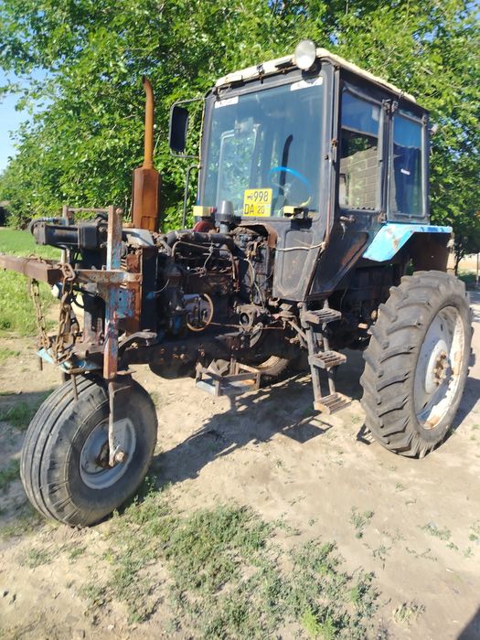 Belarus mtz80 sotiladi