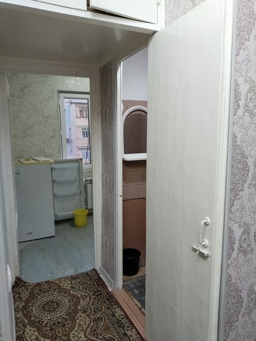 Сотилади Квартира!! Сергели тумани, Куйлюк массив-6, 2/4/5, 50м2.