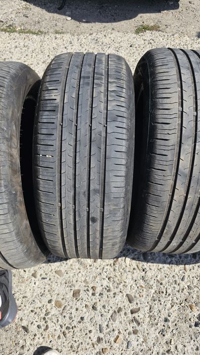 Vând cauciucuri 235/55 R18