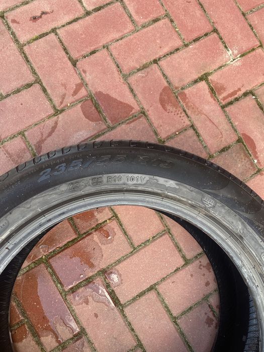Cauciucuri 235/55 R19 101V  Run Flat
