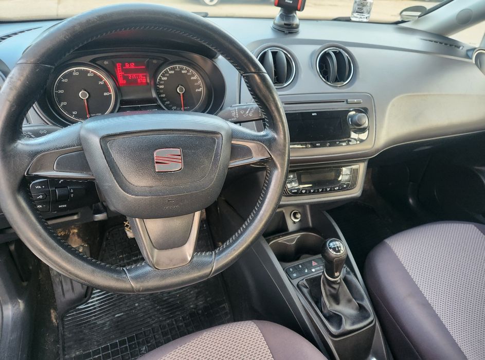 Seat ibiza 1.2 benzina 2012 euro 5 Înmatriculat Ro fiscal pe loc distribuție noua