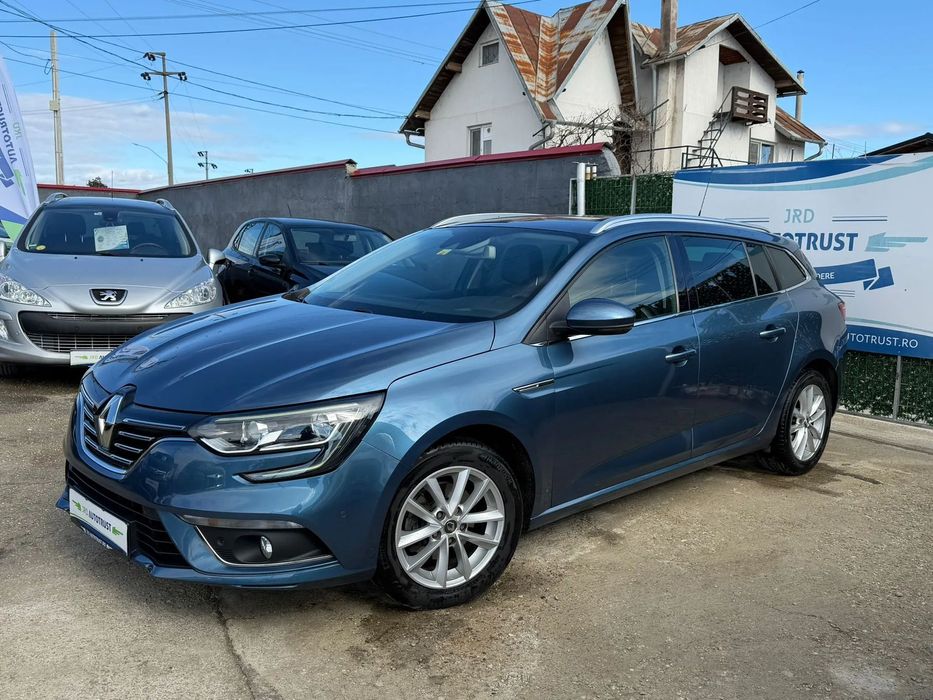 Renault Megane 1.5 dCi 110 CP Euro 6 Fara Ad-Blue Bose Navigatie Clima Key Less