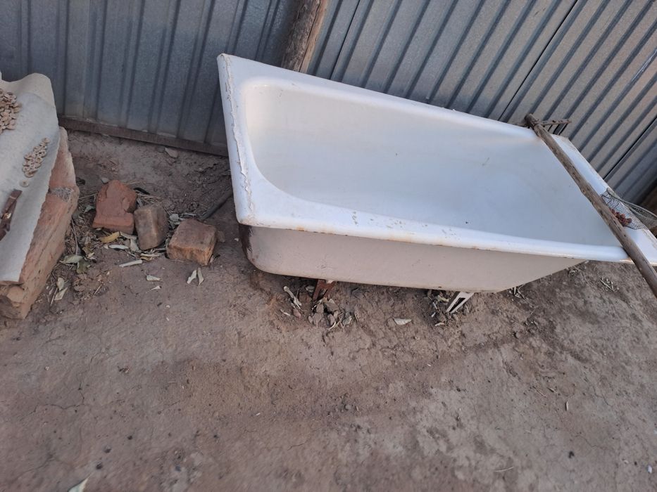 Ванна чугун тежолый