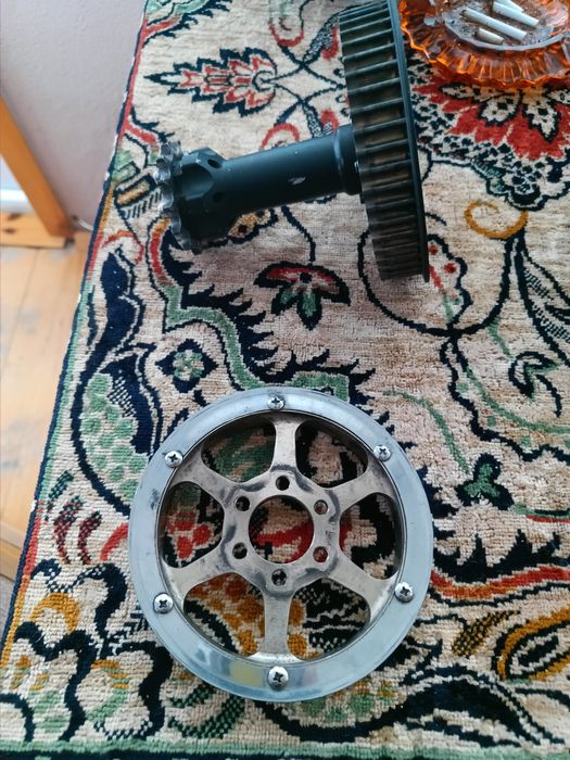 Средно движение sur Ron