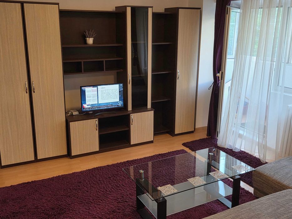 Proprietar, inchirez studio, Timpuri Noi. Prima inchiriere