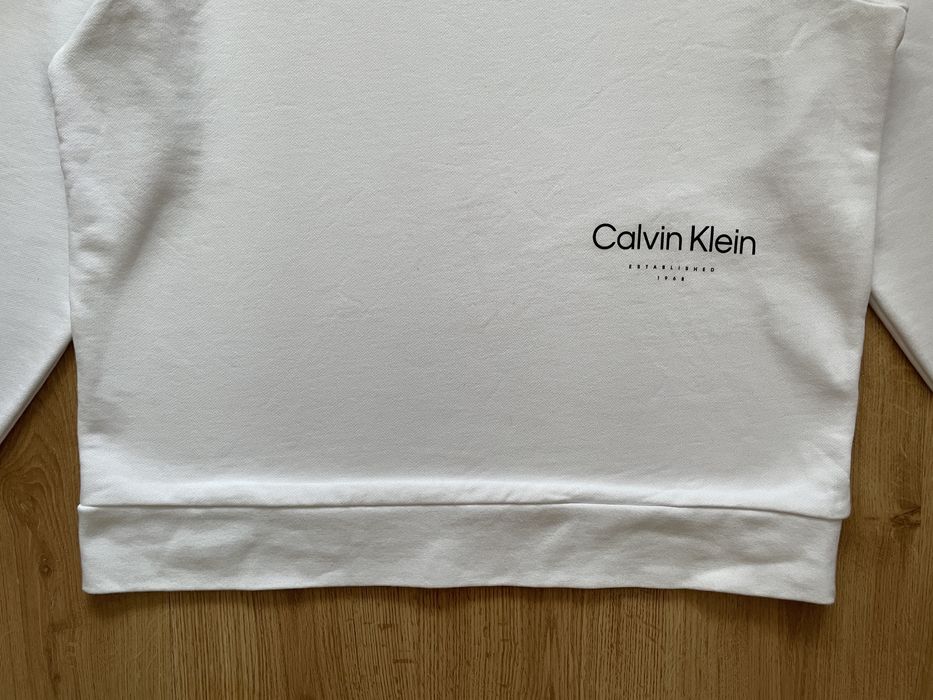 Calvin Klein Off Placement Logo XL