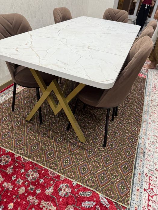 Столымен орындықтап сатылады жақсы бағада