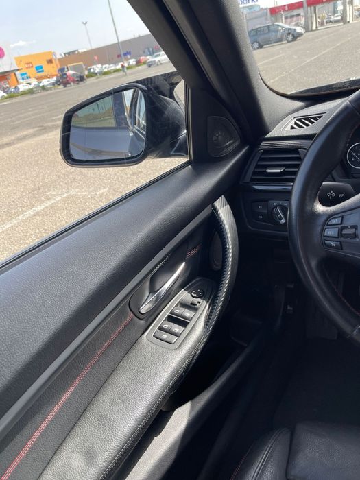 Bmw f30//320d// sport-line