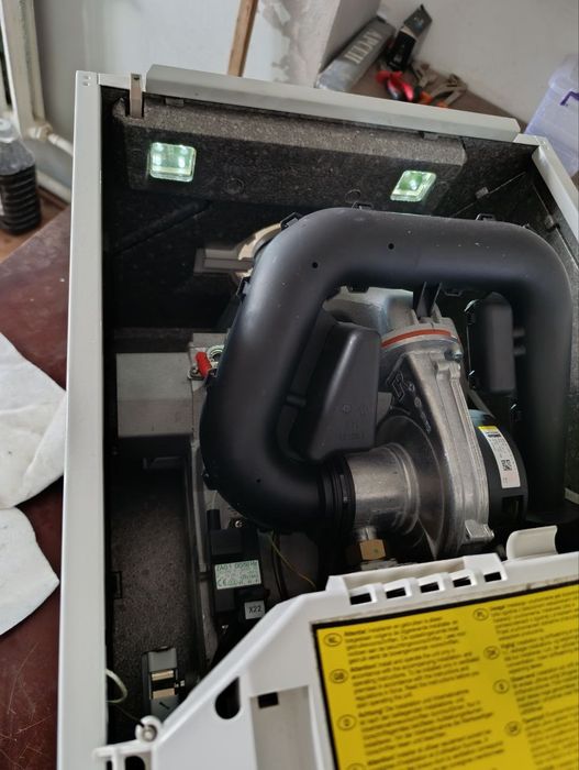 Remeha calenta 40kw sotiladi