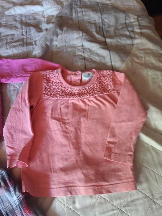 блузки с дълъг ръкав и жилетка