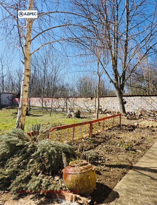 Къща в Плевен, област-с.Изгрев площ 50 цена 30000