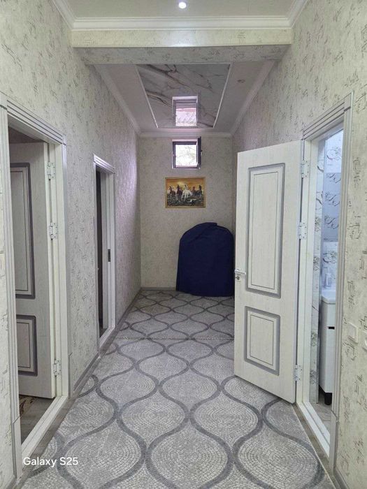 продаю дом в г Джизаке 5 соток.