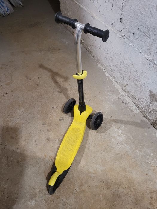 Trotineta cu 3 roti, pentru  copii