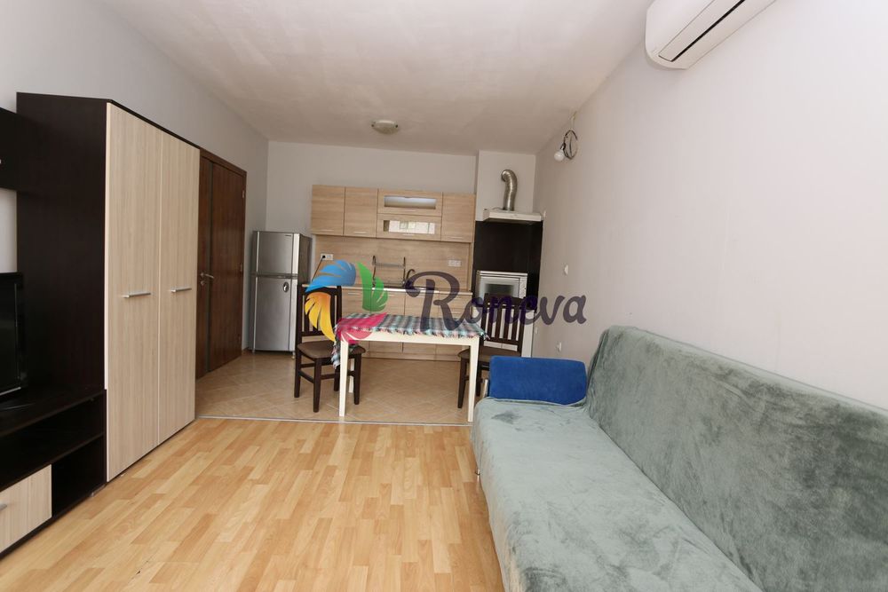 Продава се Двустаен апартамент в Варна, Левски - 68 кв.м за 2500 €/кв.м - Снимка #1
