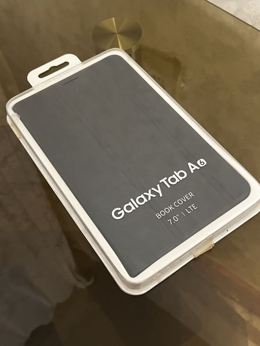 Чехлы на планшет Samsung