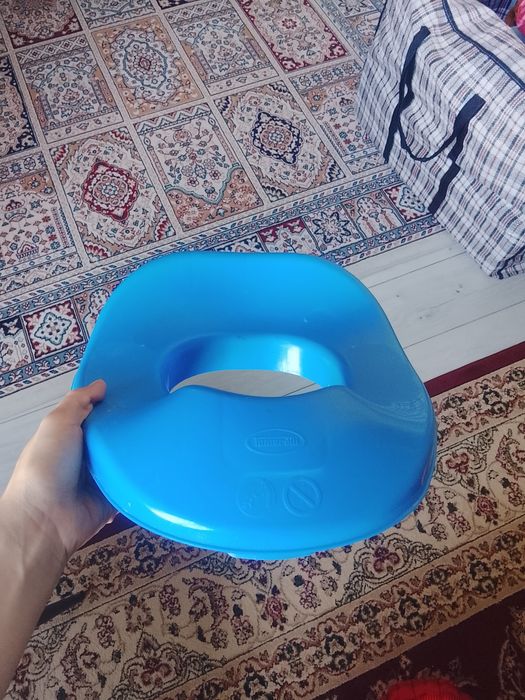 Сиденье продам детский