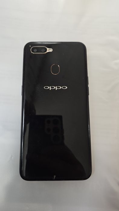 Продам смартфон OPPO A5s