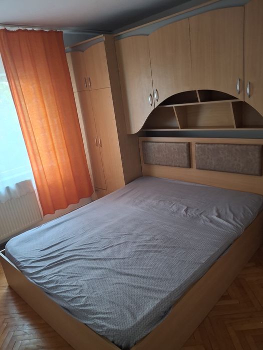 Apartament de inchiriat
