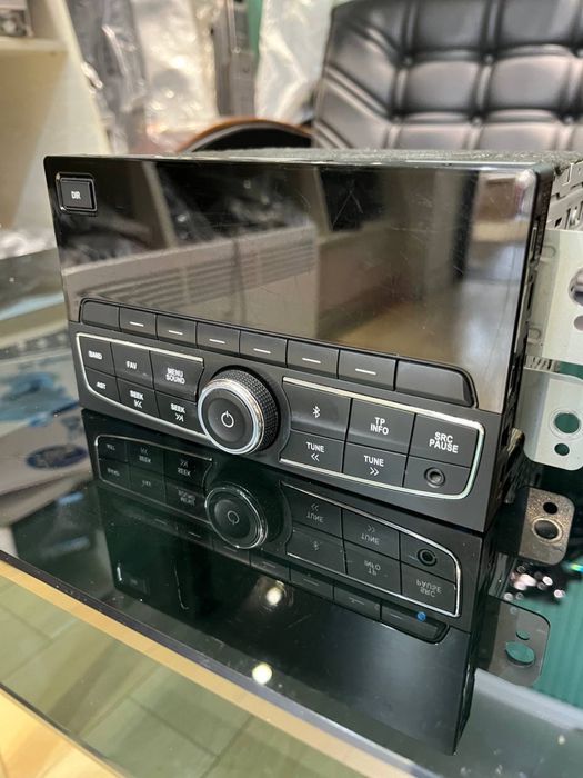 Gentra radnoy mafon oq terilgan