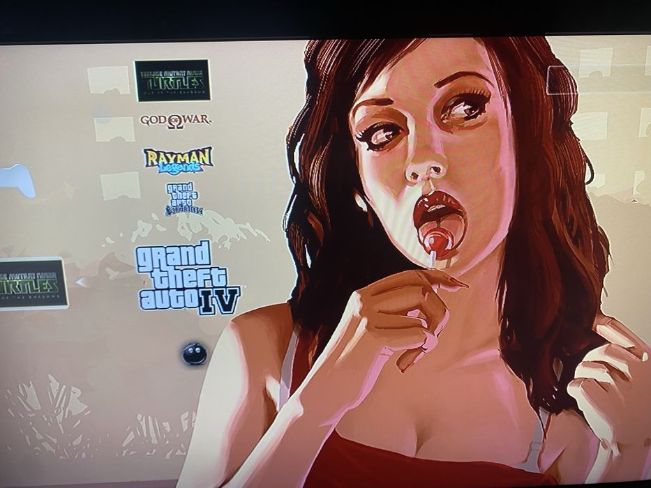 PS3 Slim 465GB+2 геймпада +40 игр