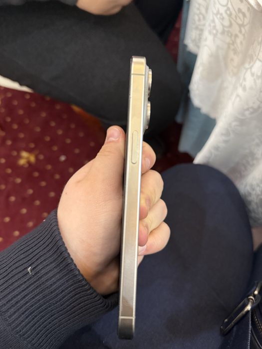 Iphone 15 pro max 256 sim